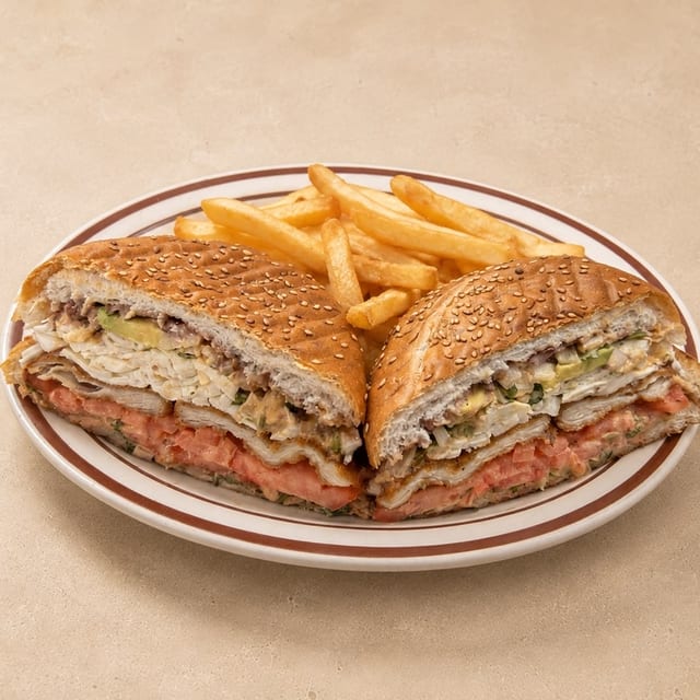 Cemita Milanesa Pollo.
