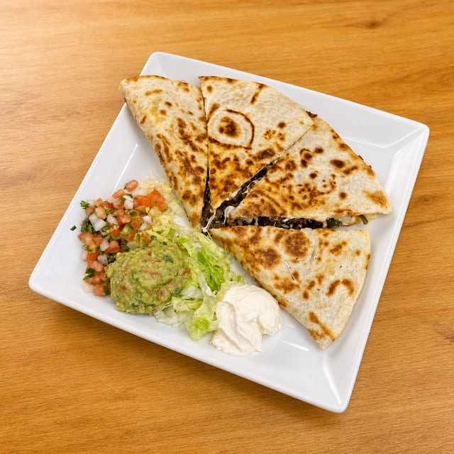 Quesadillas- Pollo (Chicken).