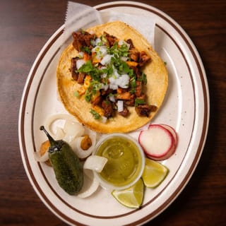 single taco alpastor